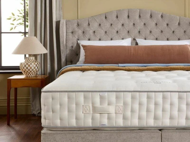 Harrison Spinks Diamond 25000 Divan