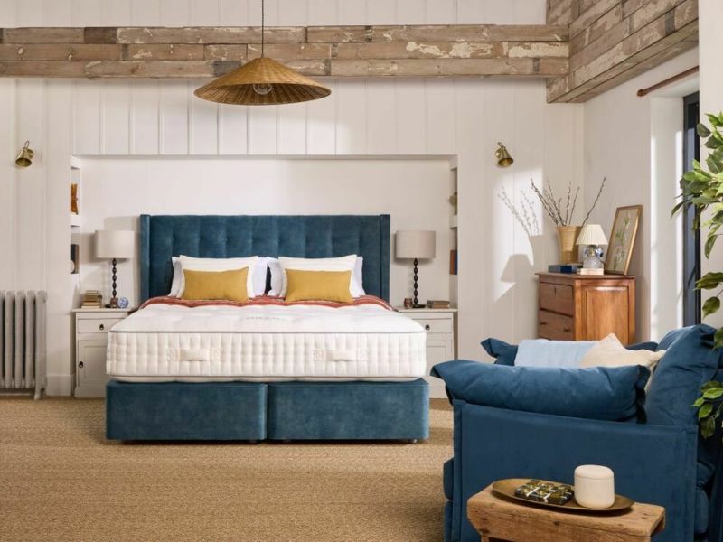 Harrison Spinks Emerald 16500 Divan