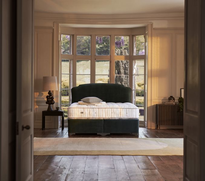 Vispring Magnificence Divan