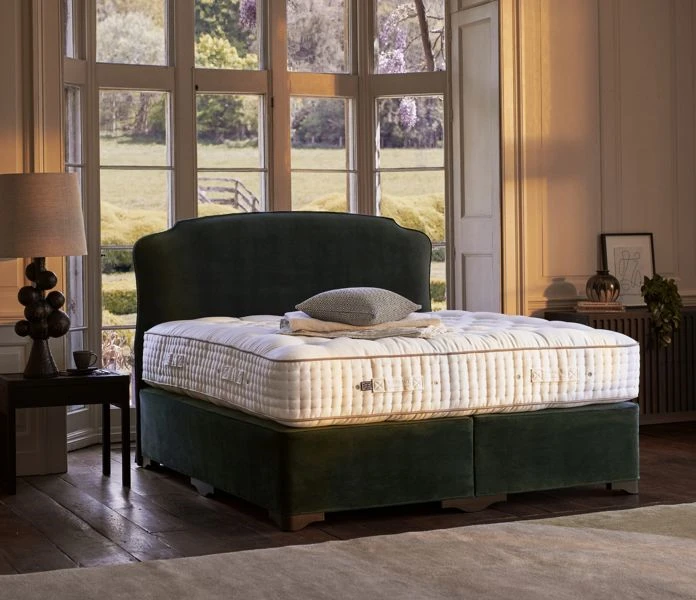 Vispring Magnificence Divan