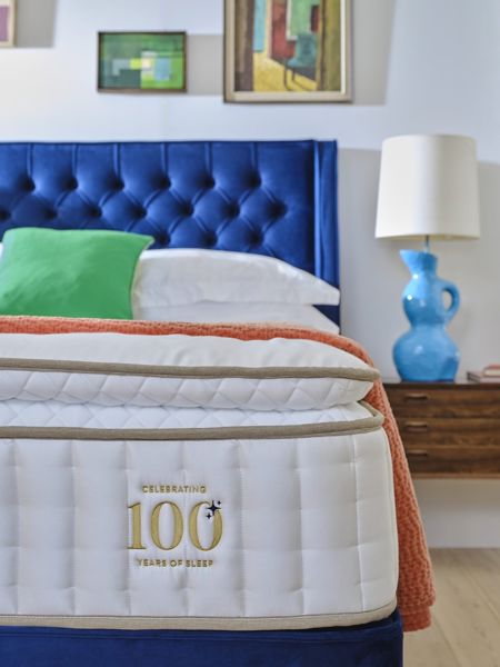 Sleepeezee Centurial 03 Divan